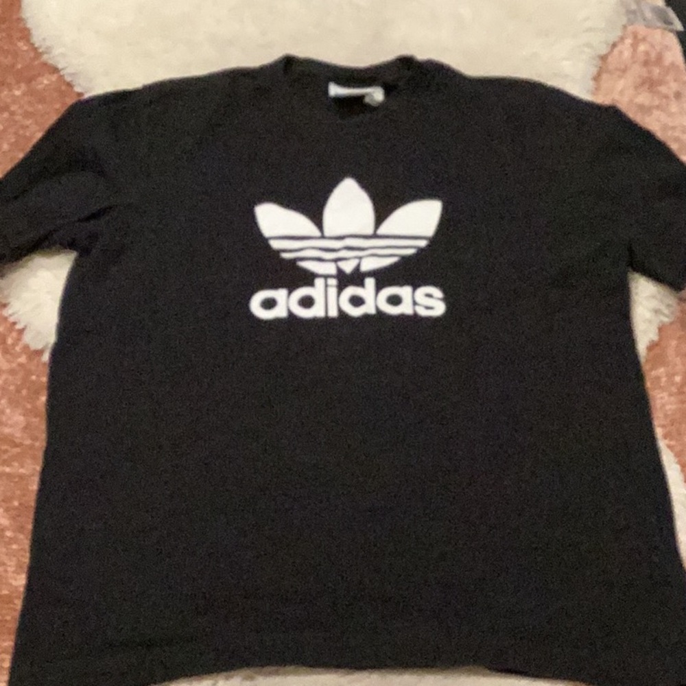 EUC Adidas tee